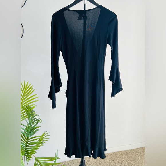 A.B.S. Petit Black Wrap Dress
Small Petit - Picture 2 of 13